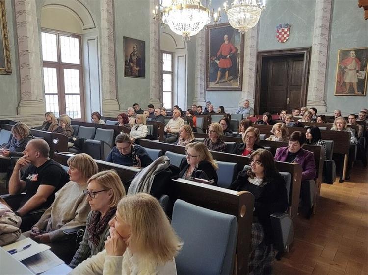 Slika \PU_V\vijesti\2023\Mjesec borbe protiv ovisnosti\202847f166f4127bb1a6a383ea297fcf_XL.jpg